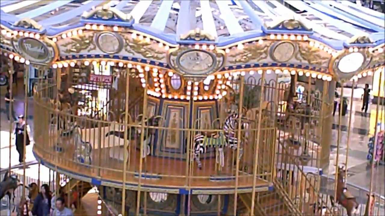 Tour of the Westfield Santa Anita Mall in Arcadia, CA