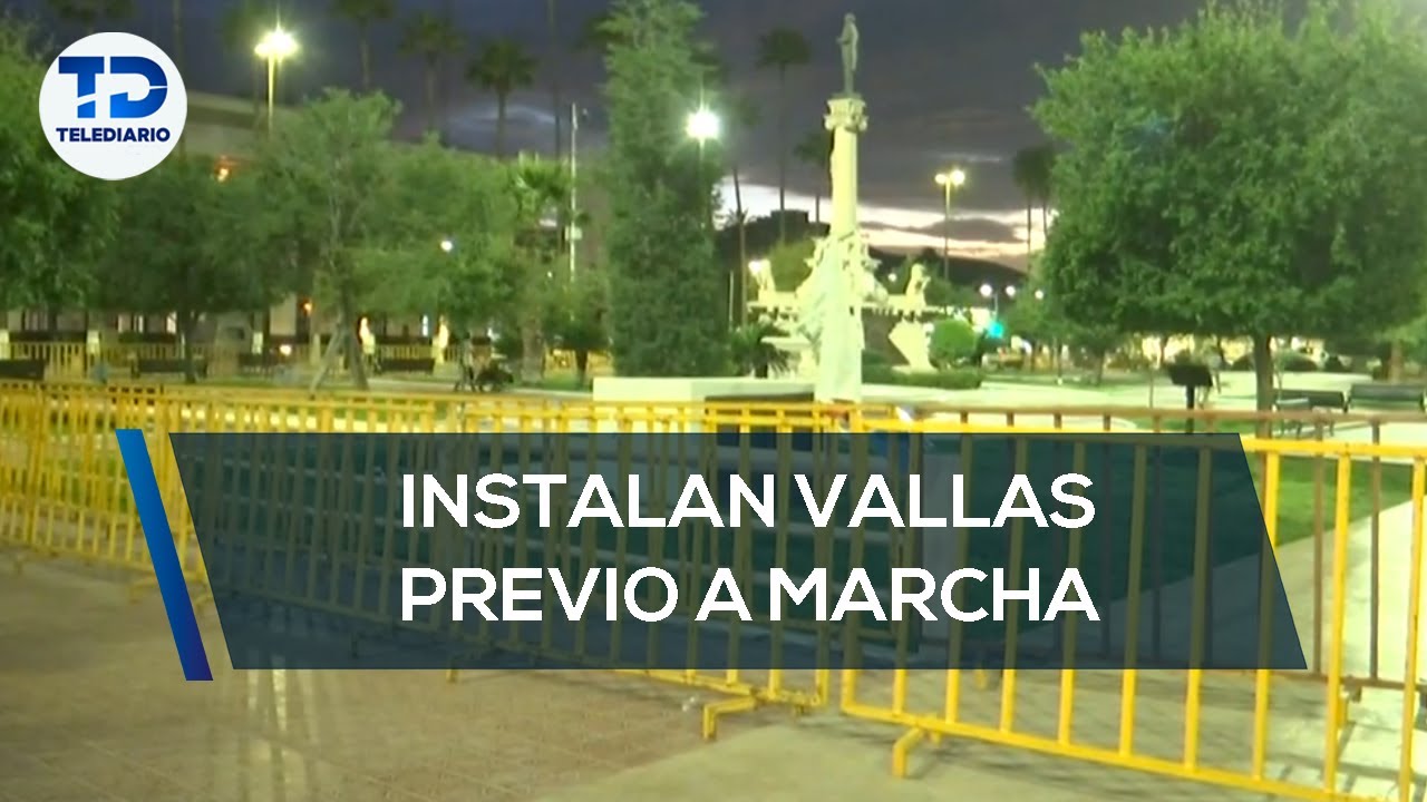 Instalan vallas para proteger monumentos previo a marcha del 8M