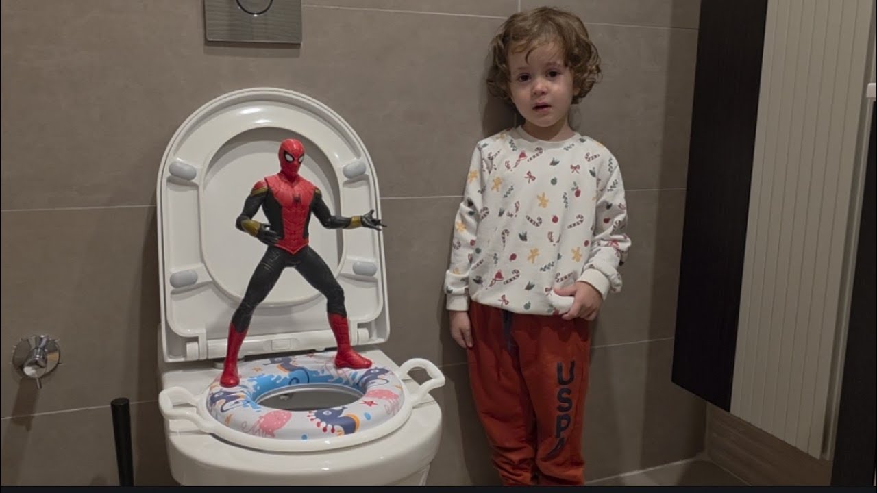 Yavuz emre tuvalete gitmek istemiyor ama spiderman istiyor