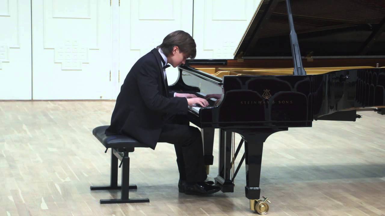 Daniel Kharitonov (Даниил Харитонов) Liszt Hungarian Rhapsody №12