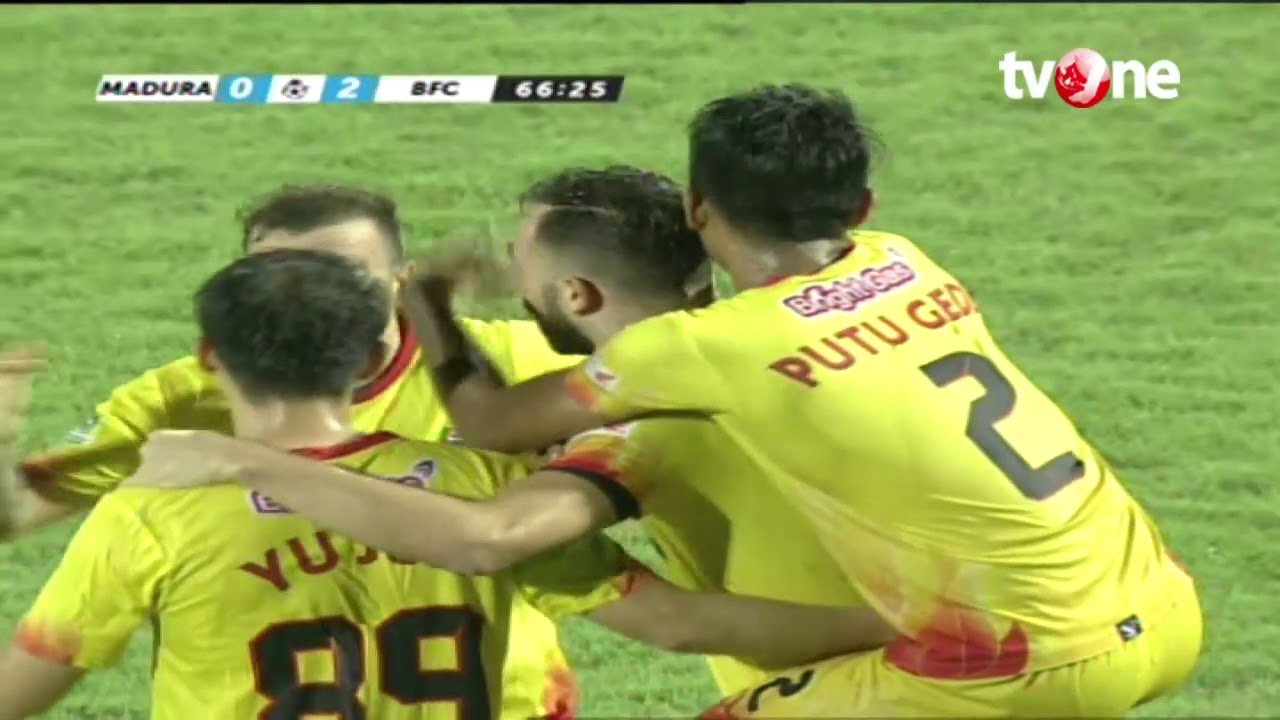 Madura United vs Bhayangkara FC: 1-3 All Goals & Highlights - Liga 1
