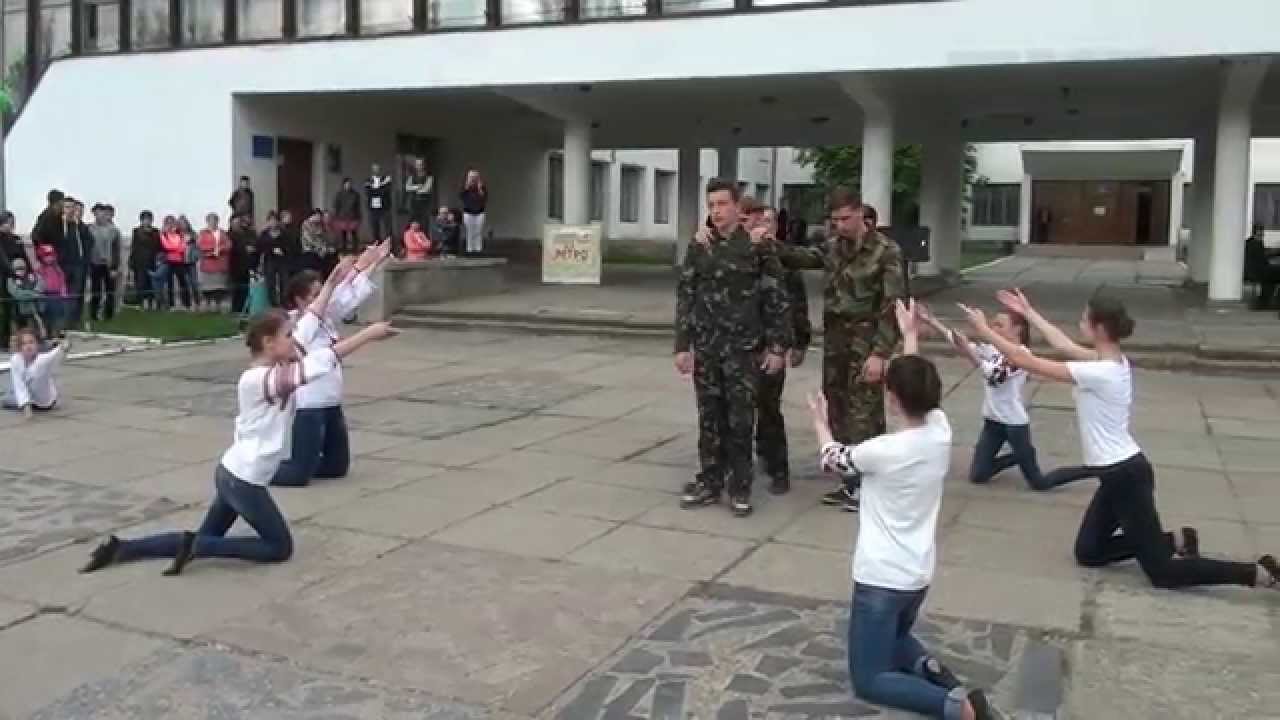 9 травня. Танок. Повертайся живим