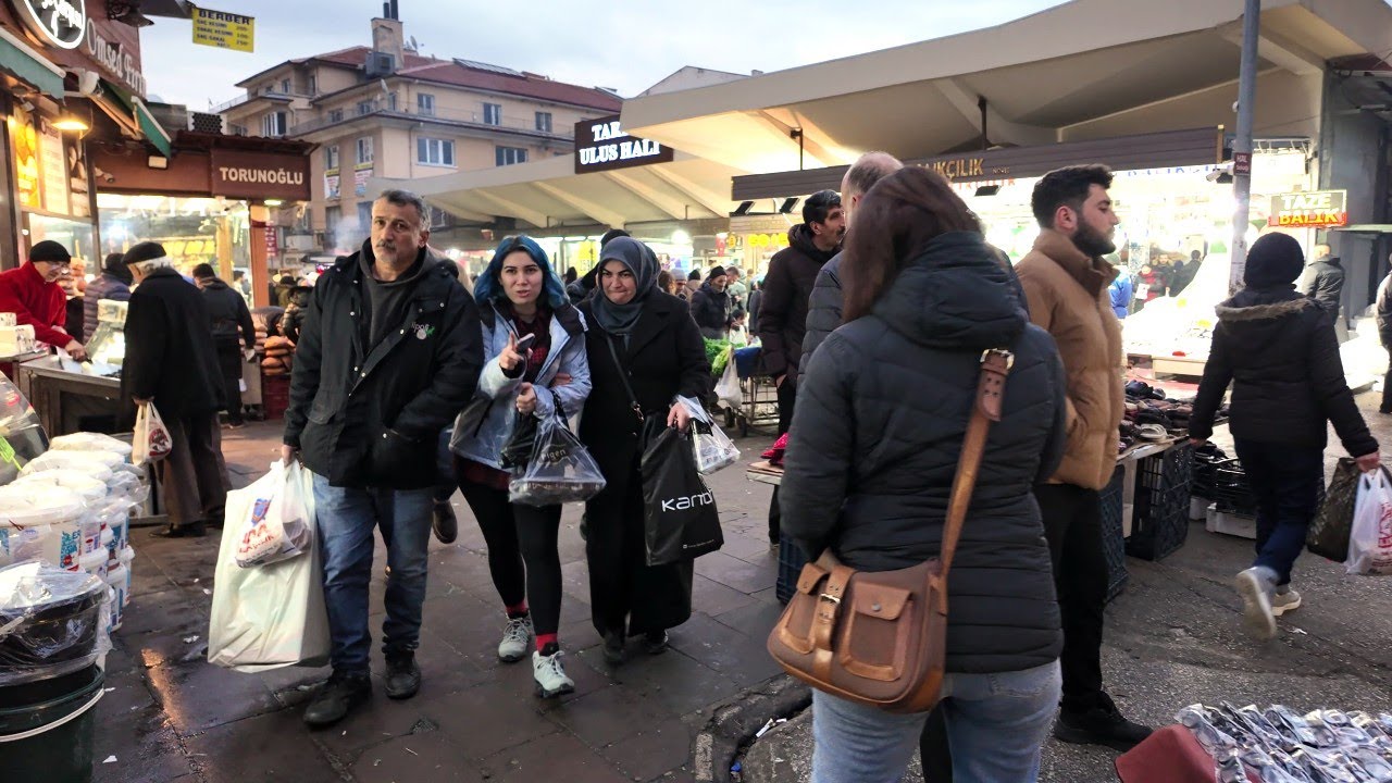 Ankara [4k30fps], Ulus'ta Gezinti - Strolling Around Ulus