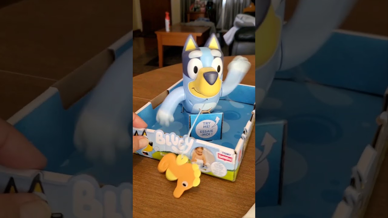 WOW! TRY ME! ASMR! AMAZING! SWIM BLUEY BATH TOY! #amazing #asmr #bluey #toys #short #viral