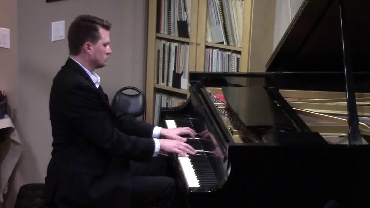 Sonatine by Maurice Ravel - Johnandrew Slominski - pianist