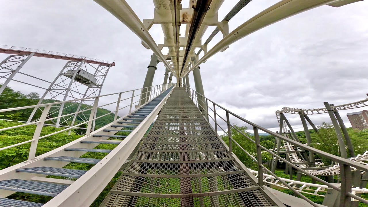ハリケーン 先頭 on-ride POV (乗車映像) / ルスツリゾート遊園地
