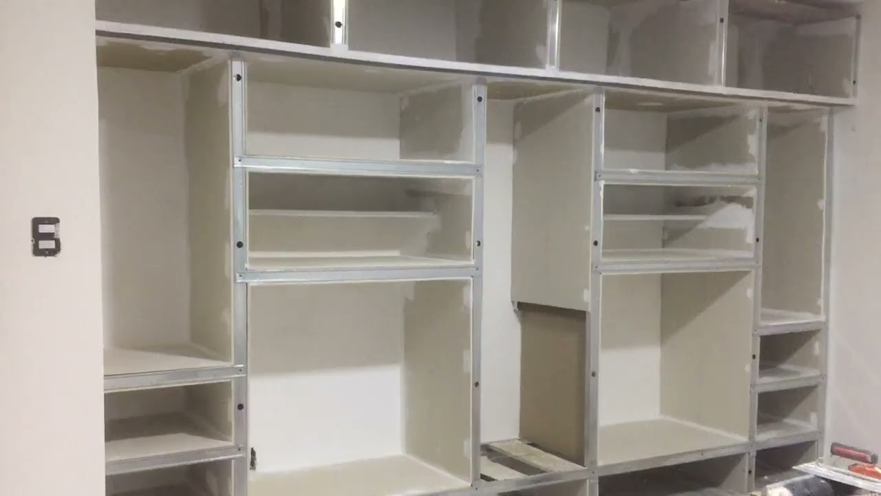 Guarda Roupa Feito com Estrutura Metálica e Placa de Gesso!