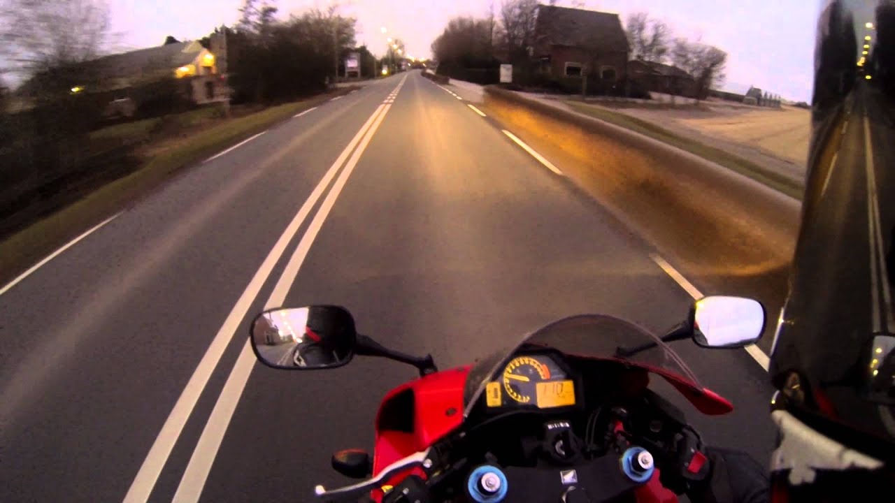 Driving my motorcycle with Gopro Hero3 mounted on