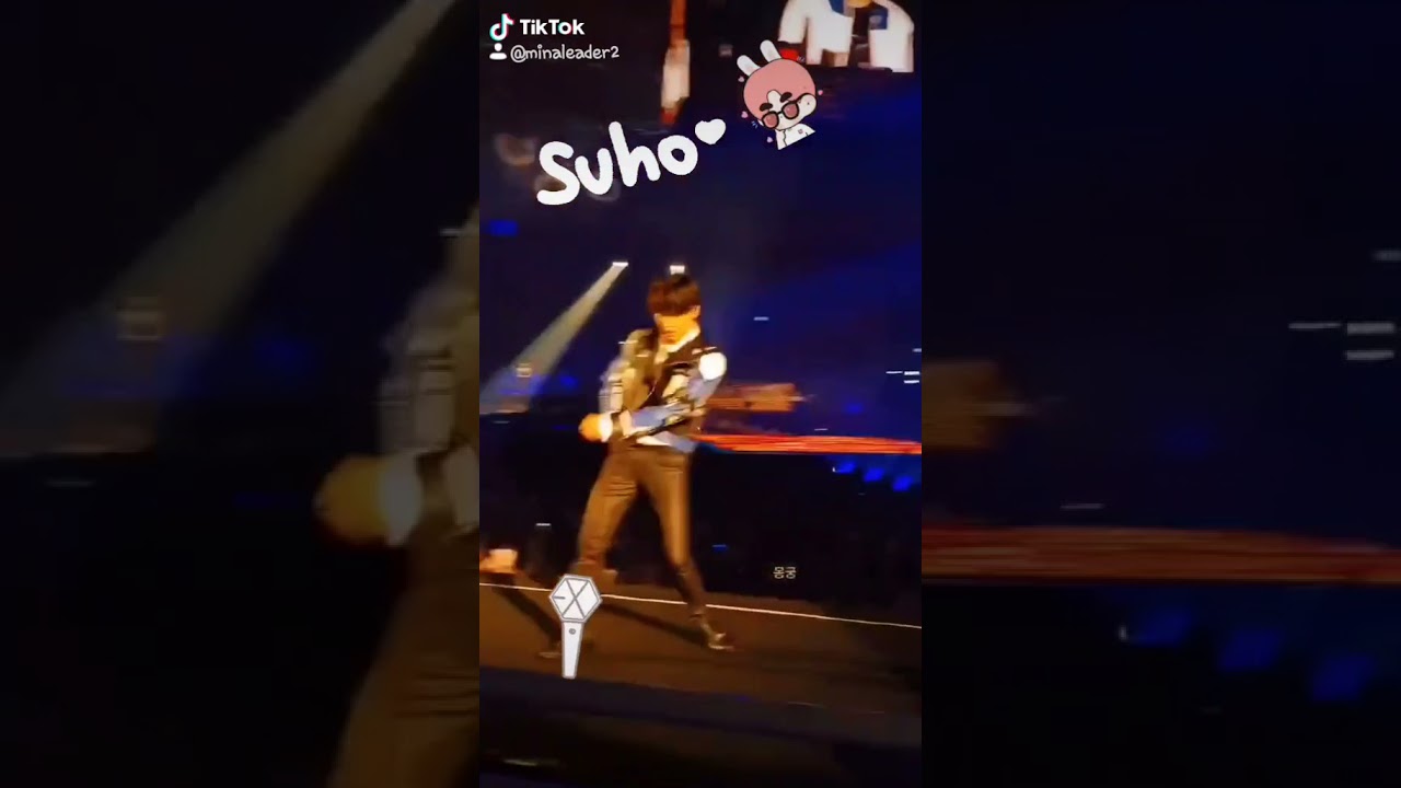 SUHO -KIM JUNMYUN- IS THE BEST LEADER 👌 👍 😍 YOU DISAGREE...SHUT UP AND GO AWAY 😊😇🚶&zwj;♀️