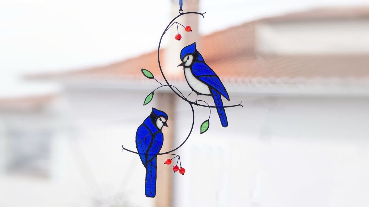 Making a stained glass blue jay