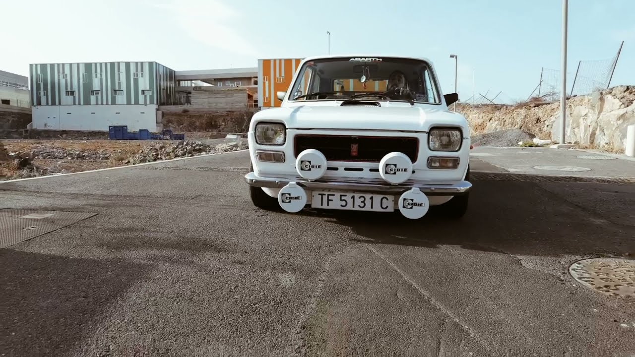 Seat 127 Mk1 Stance by Edu Acosta