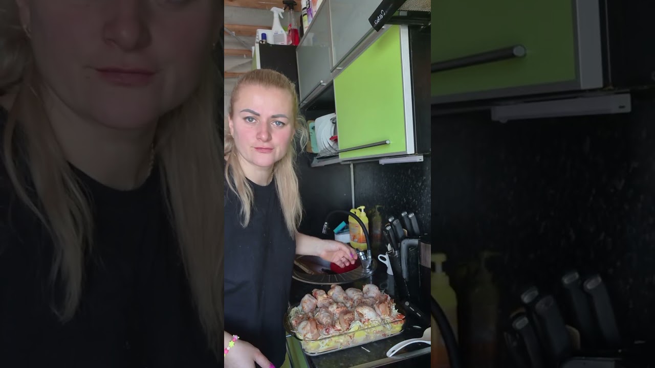 Что приготовила: щи из квашеной капусты, курица с картошкой с духовке 