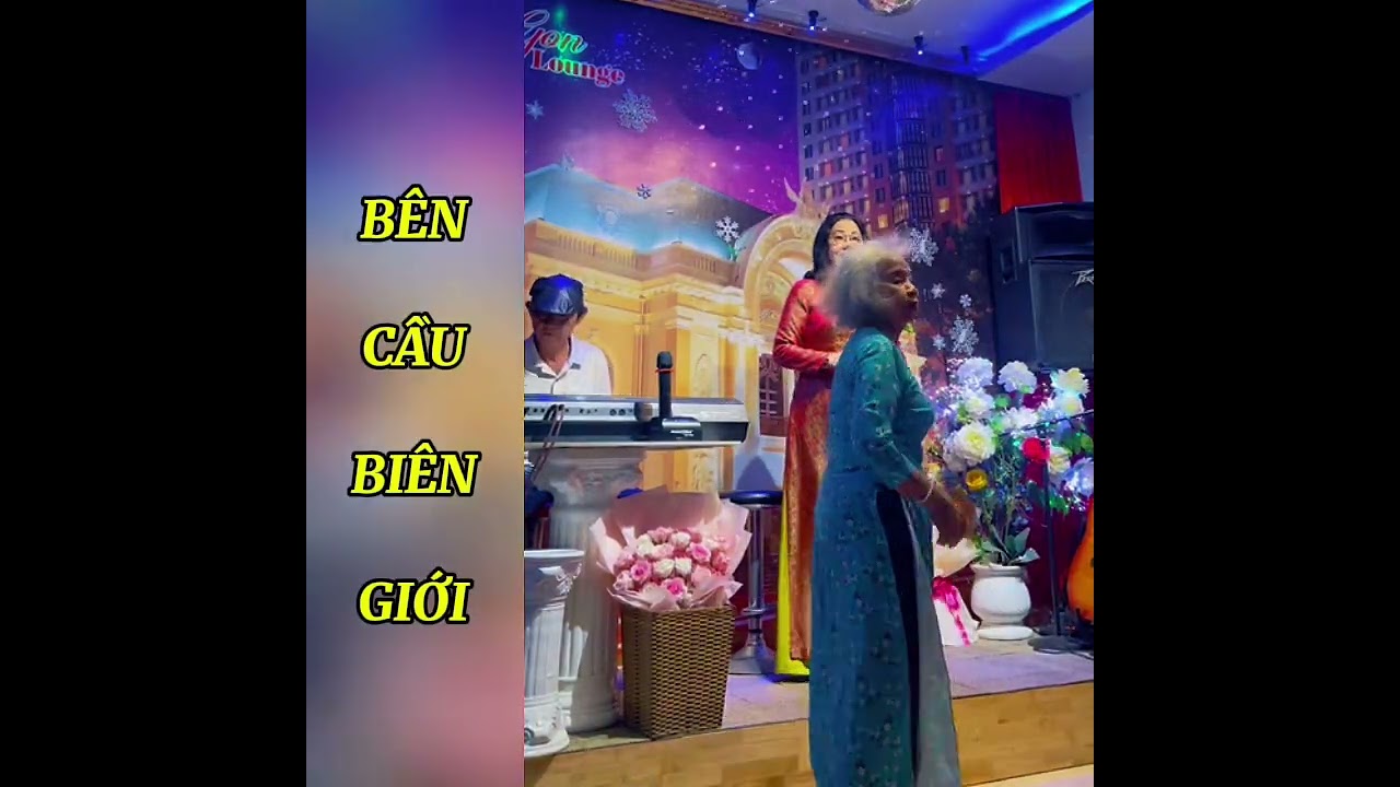 Bên Cầu Biên Giới-Tuyết Mai