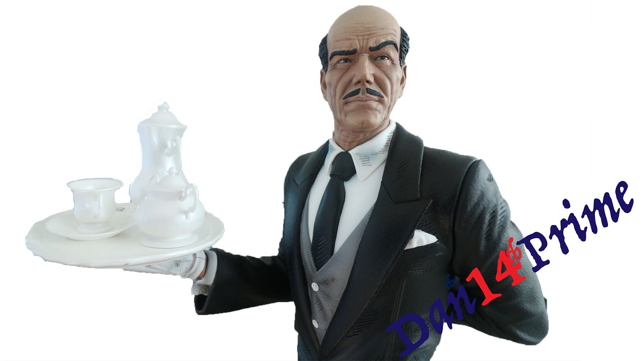 Alfred Pennyworth Batman Tactical Throne Prime 1 Studio Statue