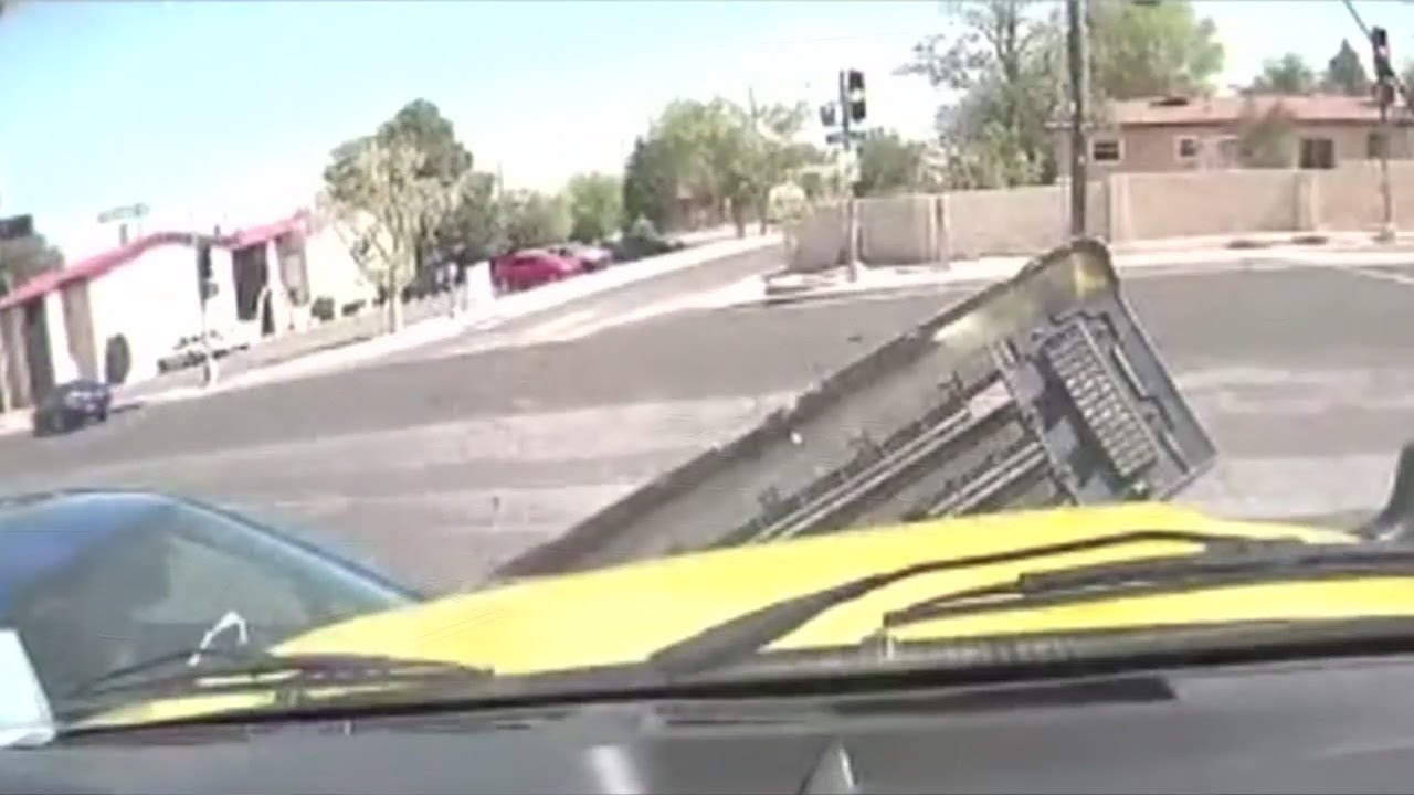 Video shows Sun Van crash in the Heights