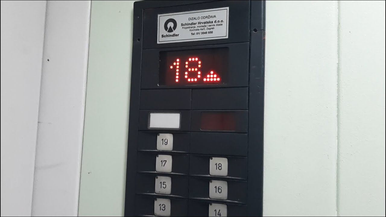 EPIC Schindler 5400 & Lift w/Schaefer MT 28 M + ROOF @ Rakete (3 Zeleni trg), in Zagreb, Croatia