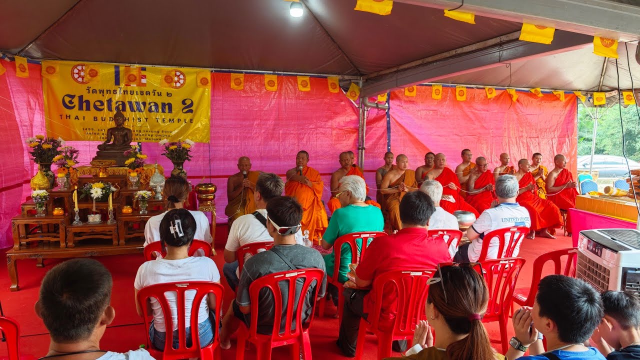 Chetawan 2 Thai Buddhist Temple (Machap Umboo Melaka)- phapa ceremony