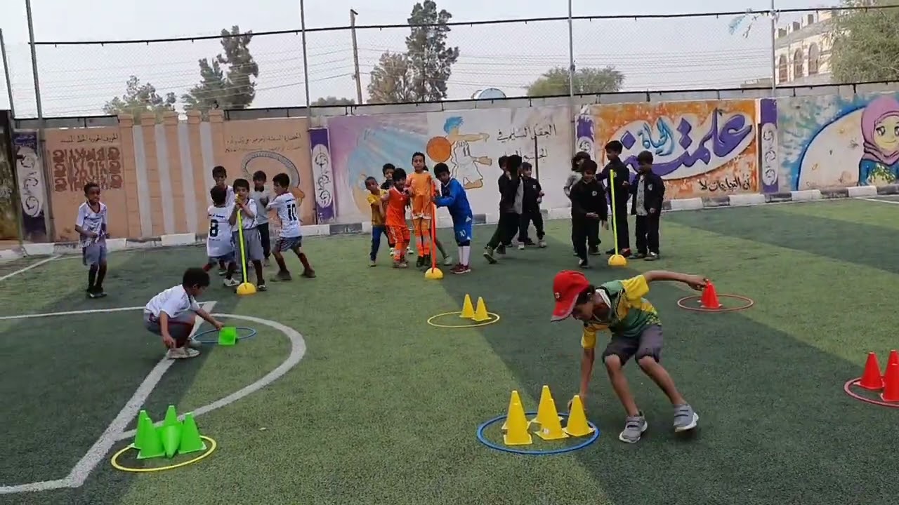 افضل المسابقات الرياضية الحركية التنافسية لتنمية عنصر السرعة والرشاقة وبث روح المنافسة.