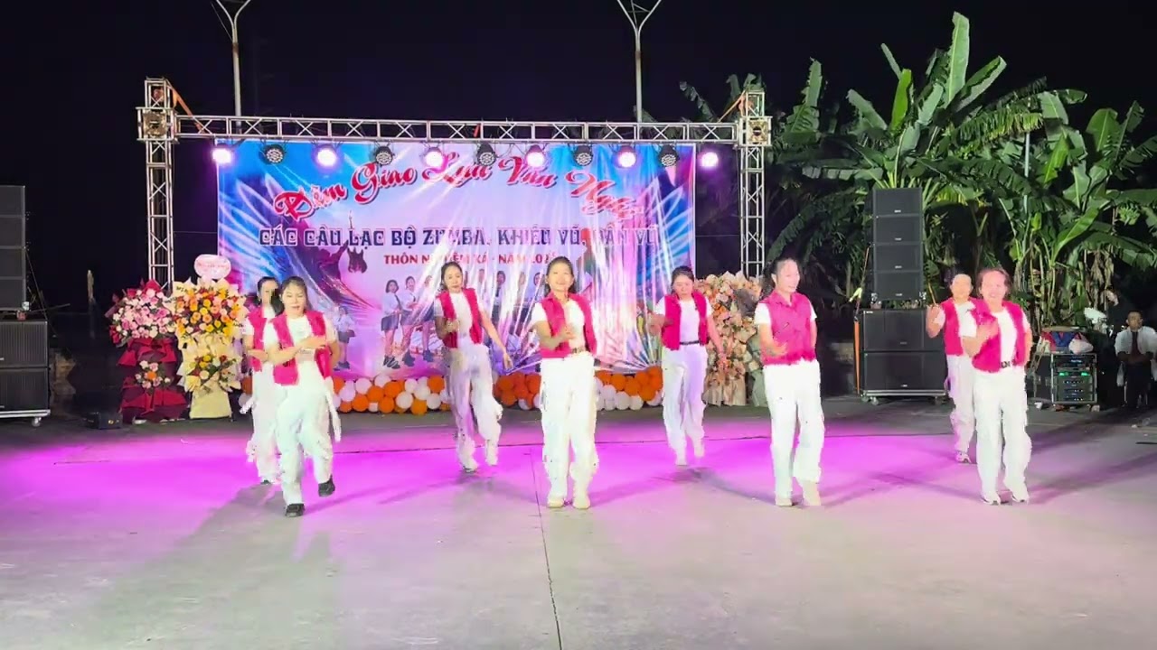 CLB Dân Vũ mừng sinh nhật 7t Zumba Nghiêm Xá