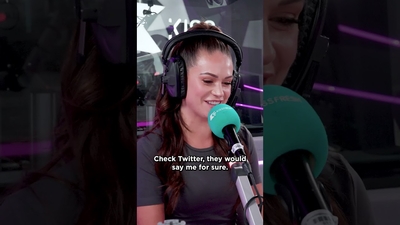 Love Island's Olivia Hawkins lets Elz know who she thought was the shadiest in the villa! 👀