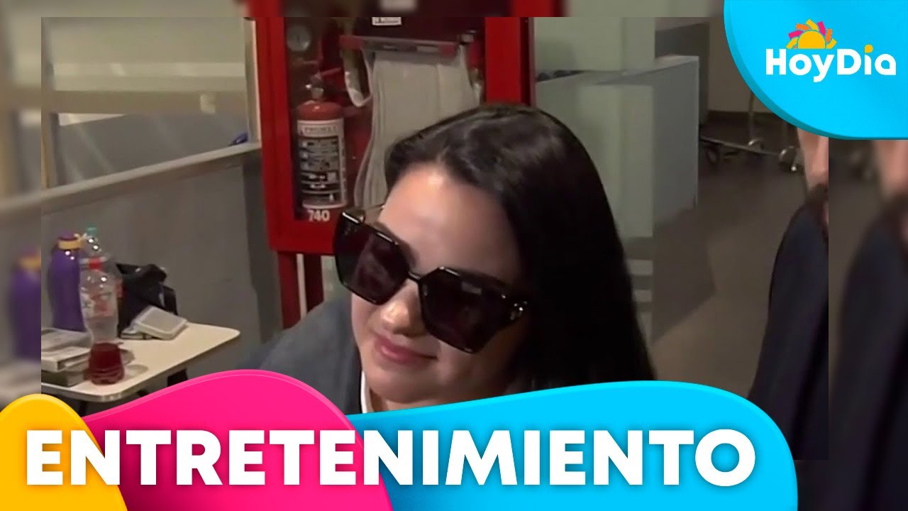 Maite Perroni reacciona a la polémica que rodea a Ángela Aguilar y Nodal | Hoy Día | Telemundo