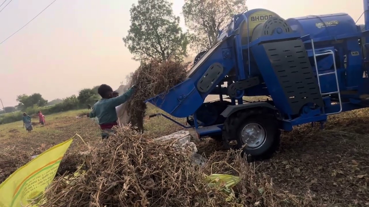 Bhoor multicrop thresar soyabin nikalte hu a best result 👍👍👍 #farming  #agriculture 
