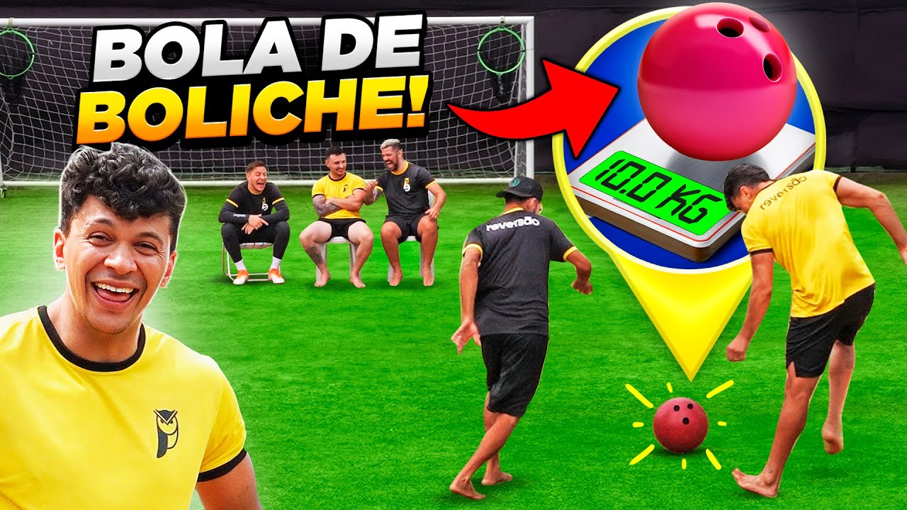 JOGANDO FUTEBOL COM BOLA DE BOLICHE KKKKKKKKKKKK