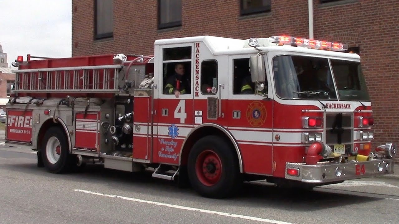 Hackensack Fire Department Engine 4 Responding 5-31-17