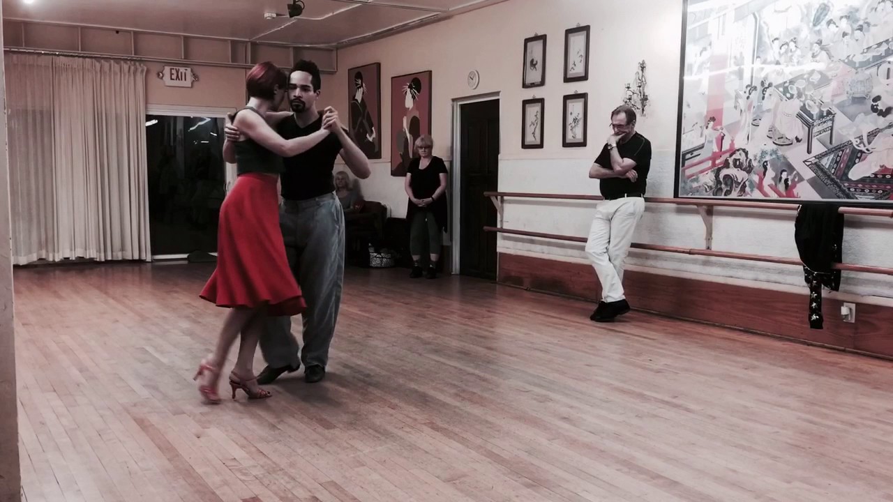 Tango 104: Back Ochos