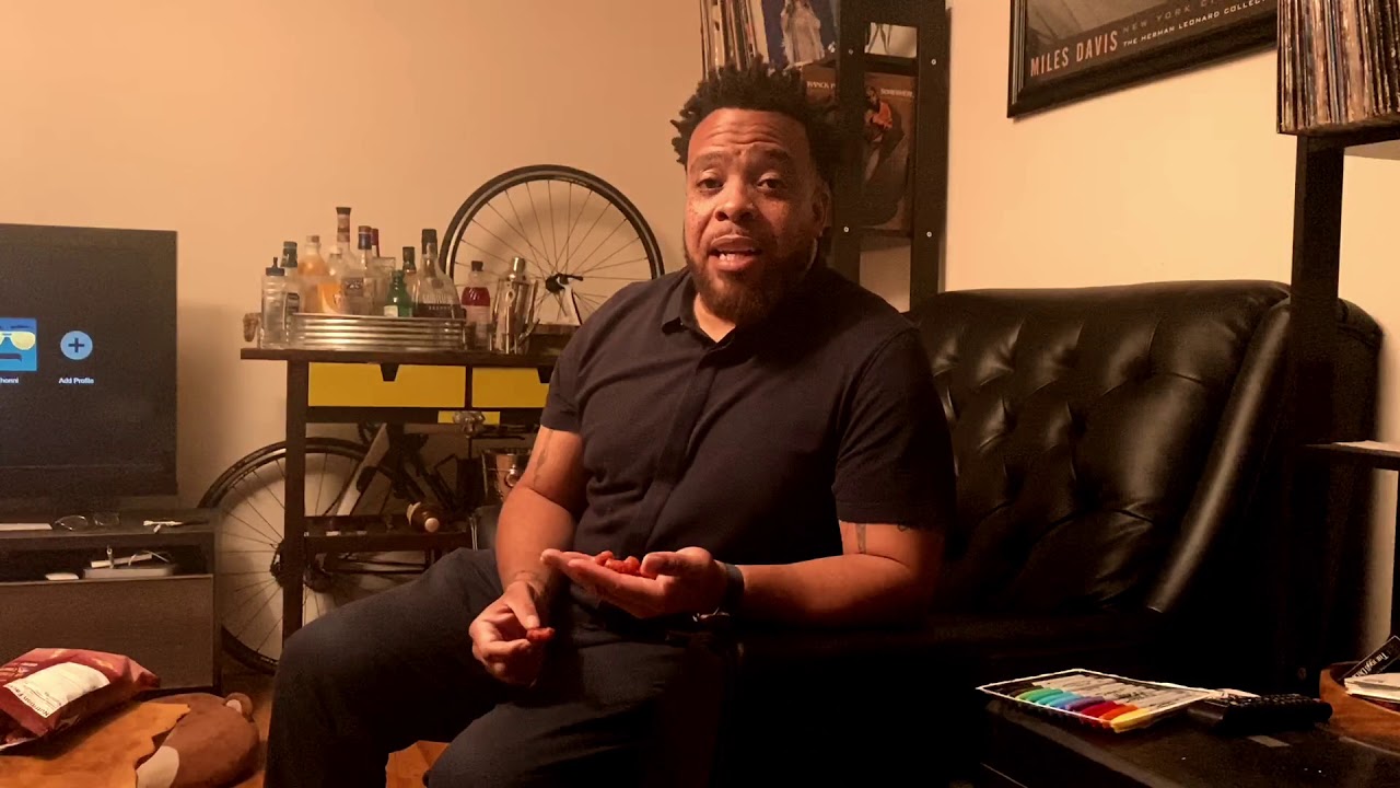 Tahir Moore In Horrible Taste Test; Welch's Fruit Puffs