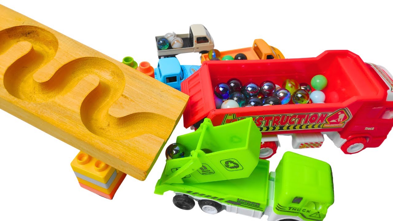 Marble Run Race ☆ BABA Slope & Retro Makita Bus, Truck, Excavator, Garbage Truck, Ambulances