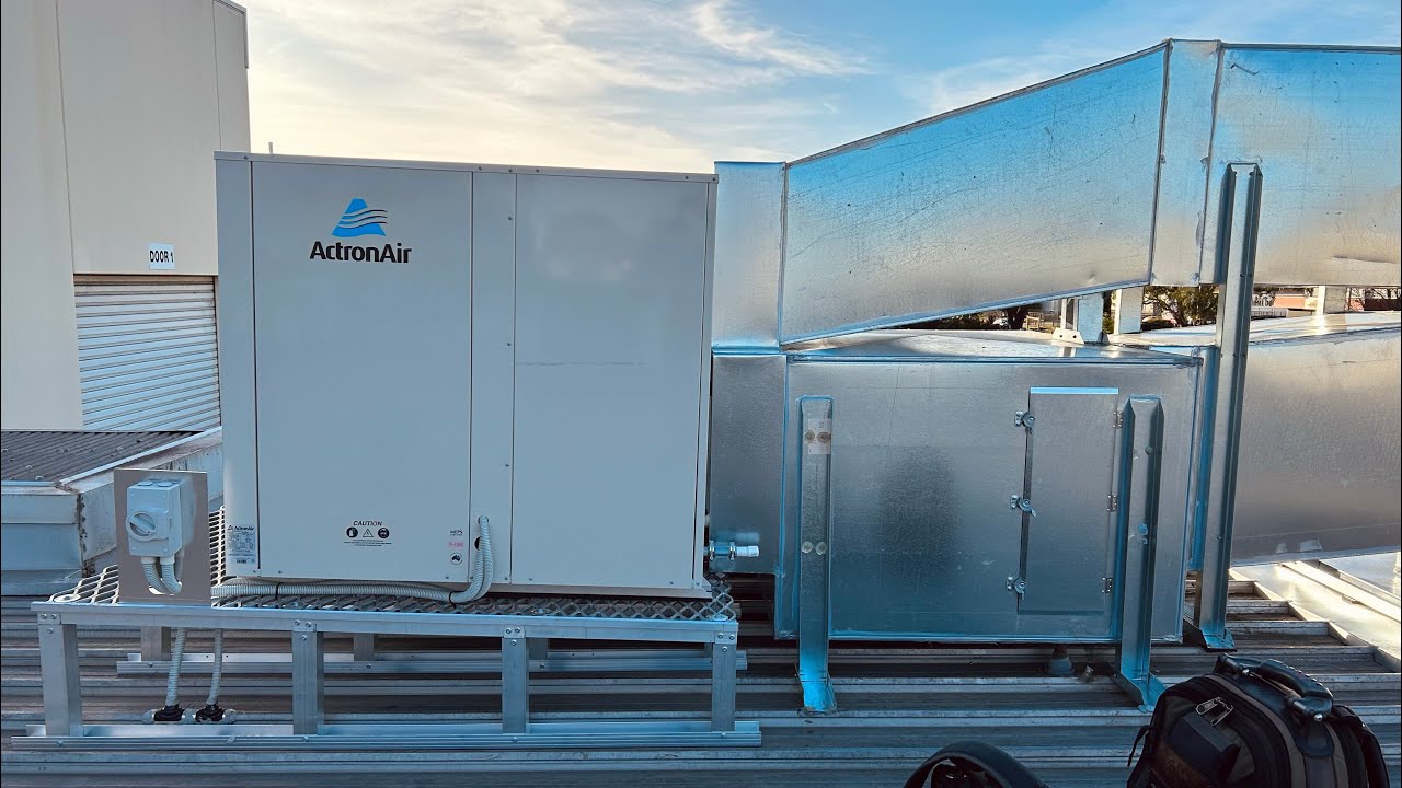 Actron Air / Commissioning a 25kW Package Unit