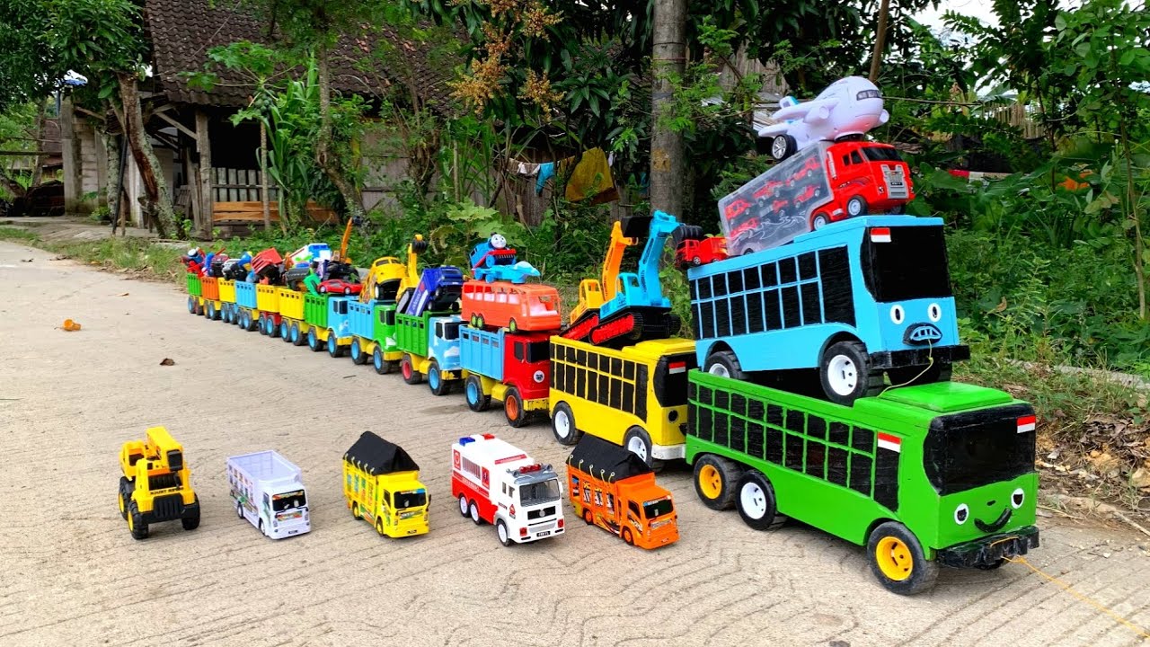 WADIDAW !! Mobil Truk Tronton Panjang Bongkar Mainan Mobil Mobilan Truk Molen, Truk Oleng, Excavator