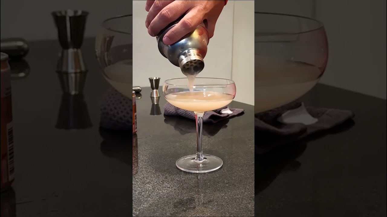 Br&ucirc;l&eacute;ed Paloma -  #mamriehart #cocktail @ThisMightGet