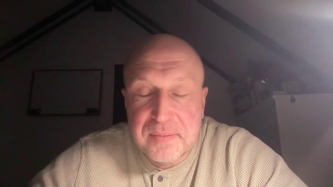 Когда всё рушится: 12 правил, которые удерживают мужчину от распада.