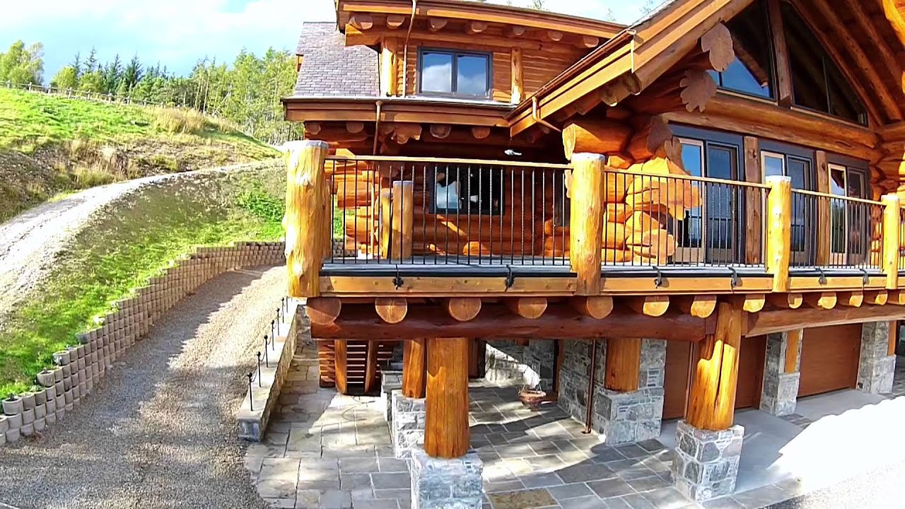 Pioneer Log Homes of BC - Full Log Home