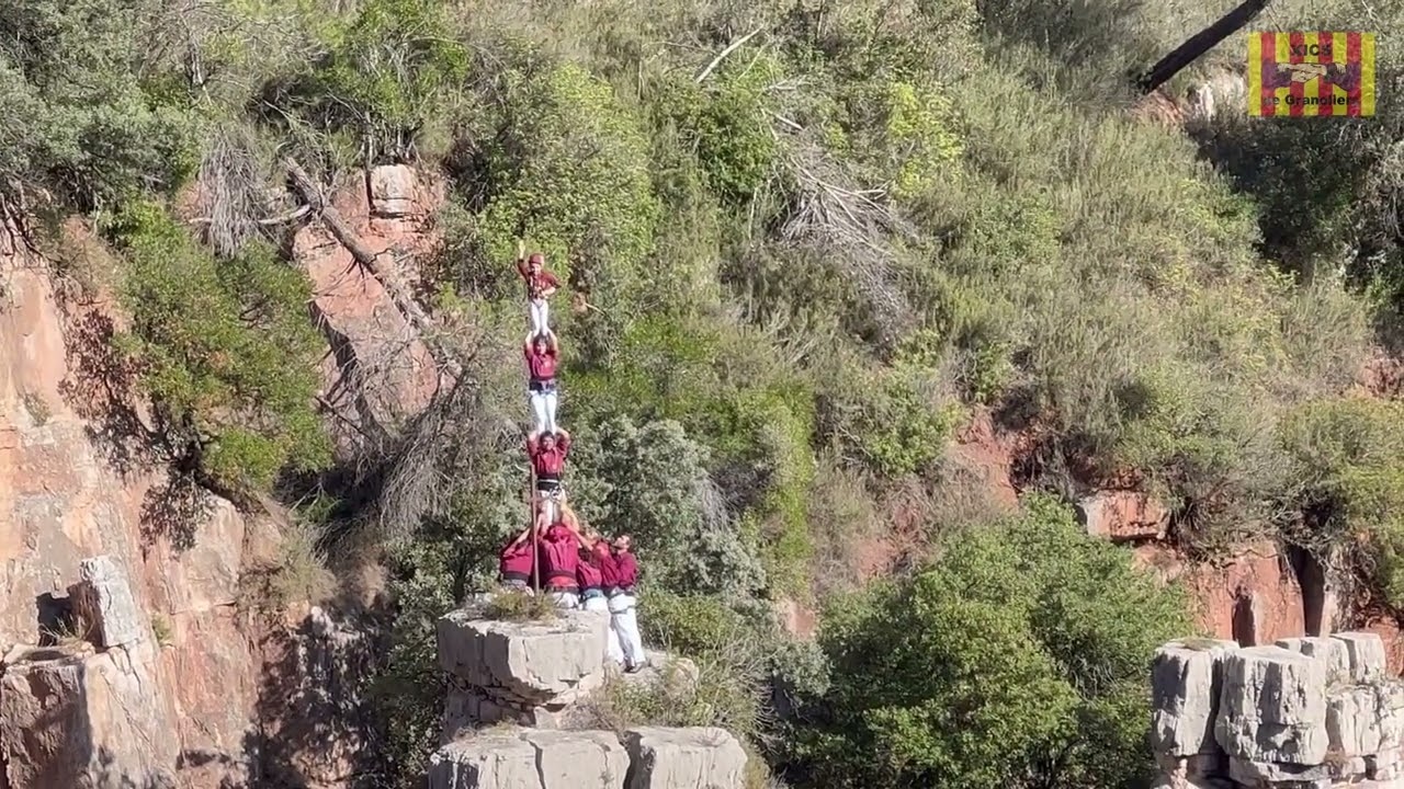 Pilar ins&ograve;lit dels Xics de Granollers al Sot del Bac (Figar&oacute;-Montmany)