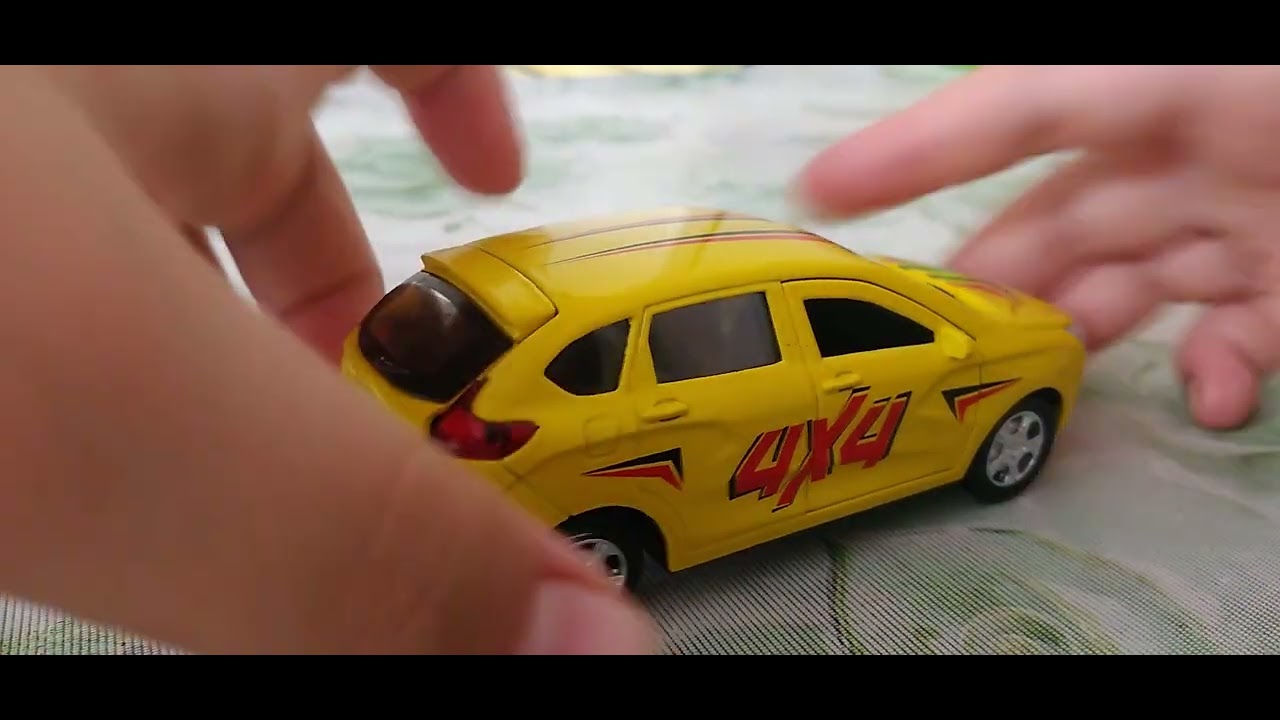 Обзор на lada xray  от техно парк /1:38