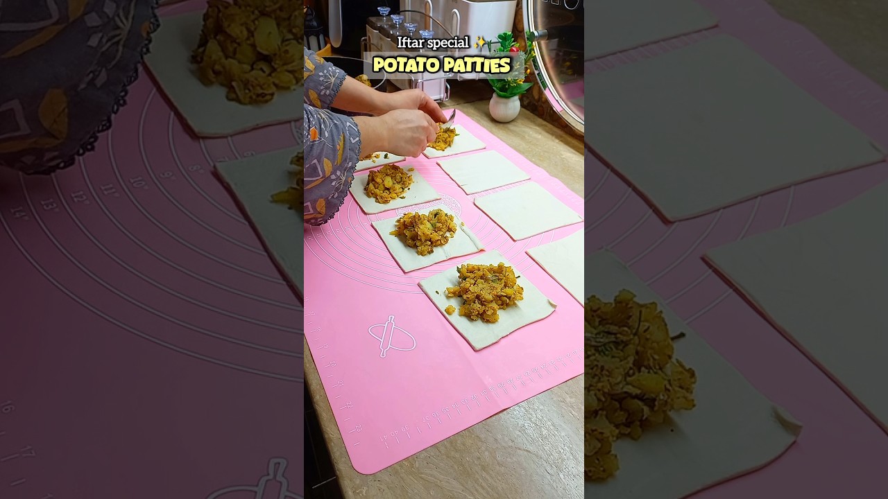 Potato Patties Recipe #ramadanspecial #potatorecipes #iftarspecial #ytshorts #cookingshorts #recipes