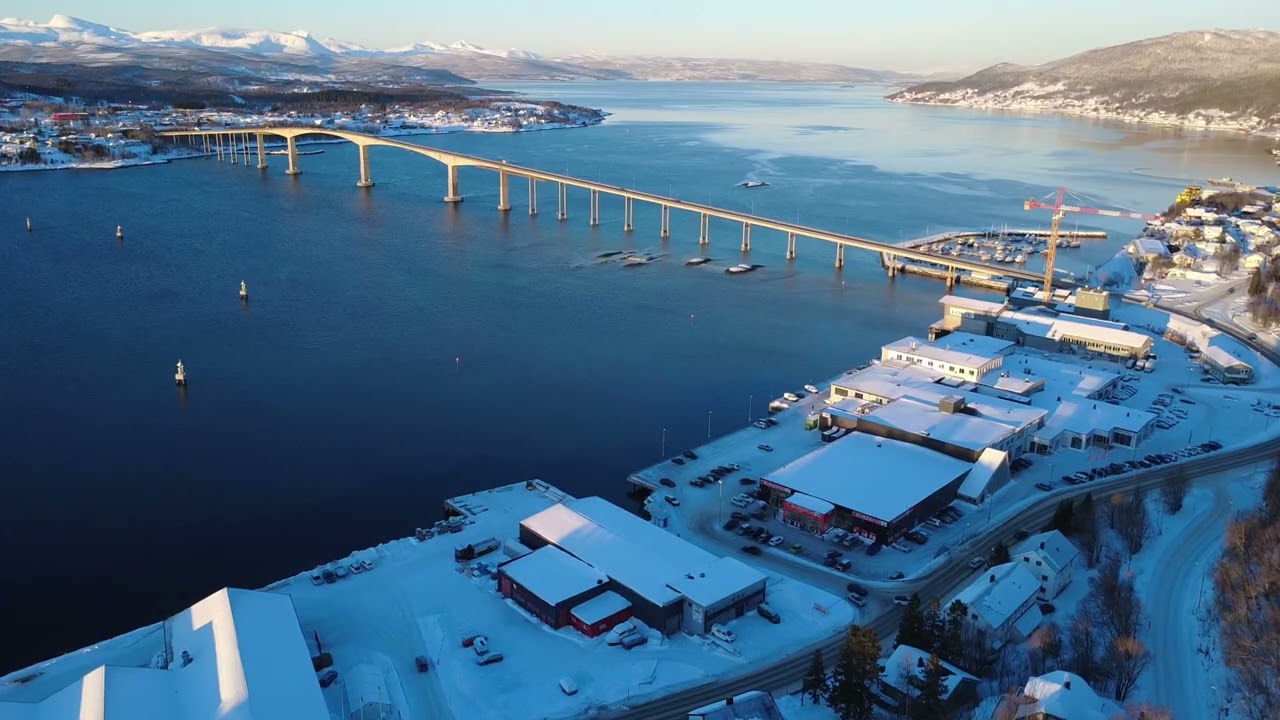 Finnsnes i vinterdrakt 7/2-2026 (drone)
