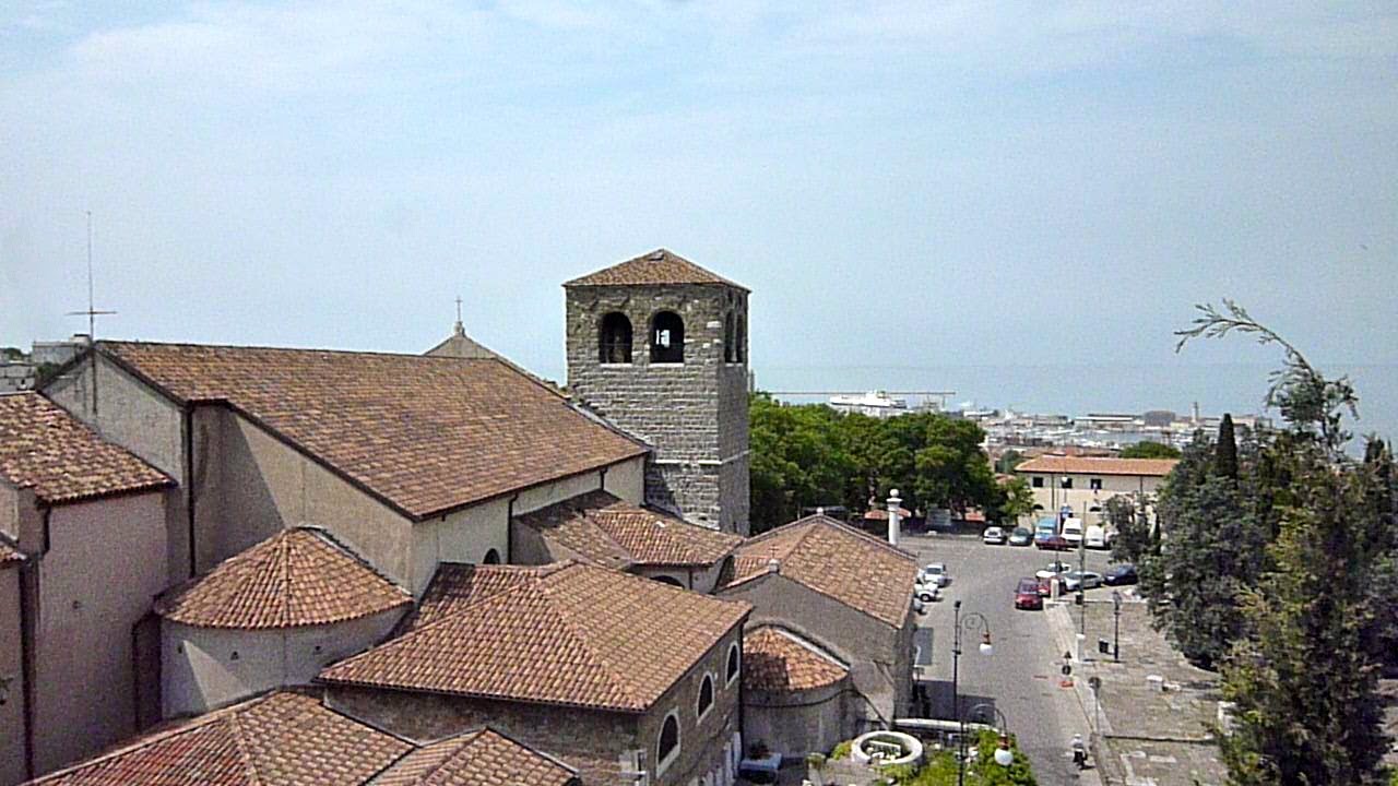 trieste che continua