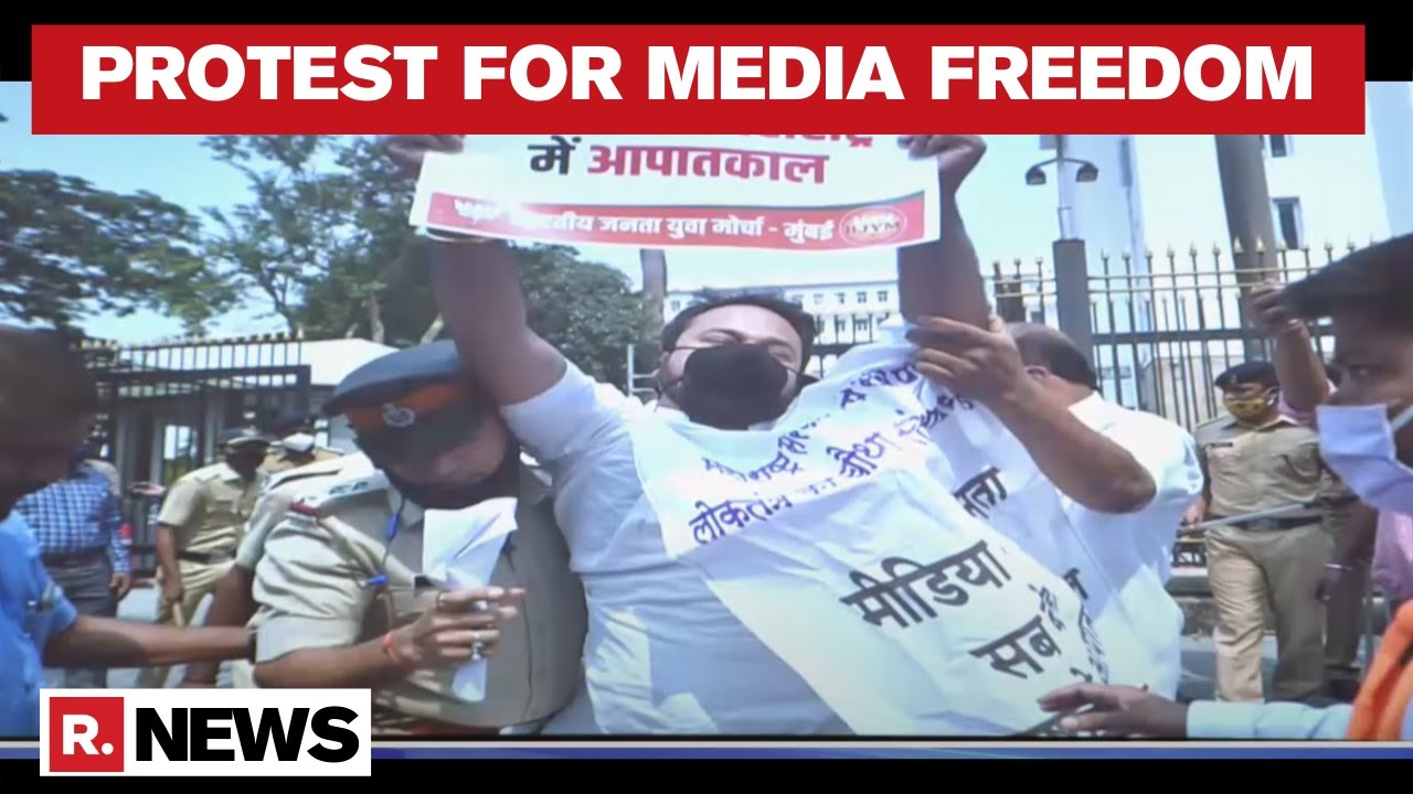 Mumbai Police Detain BJYM Workers Protesting For Media Freedom Outside Mantralaya