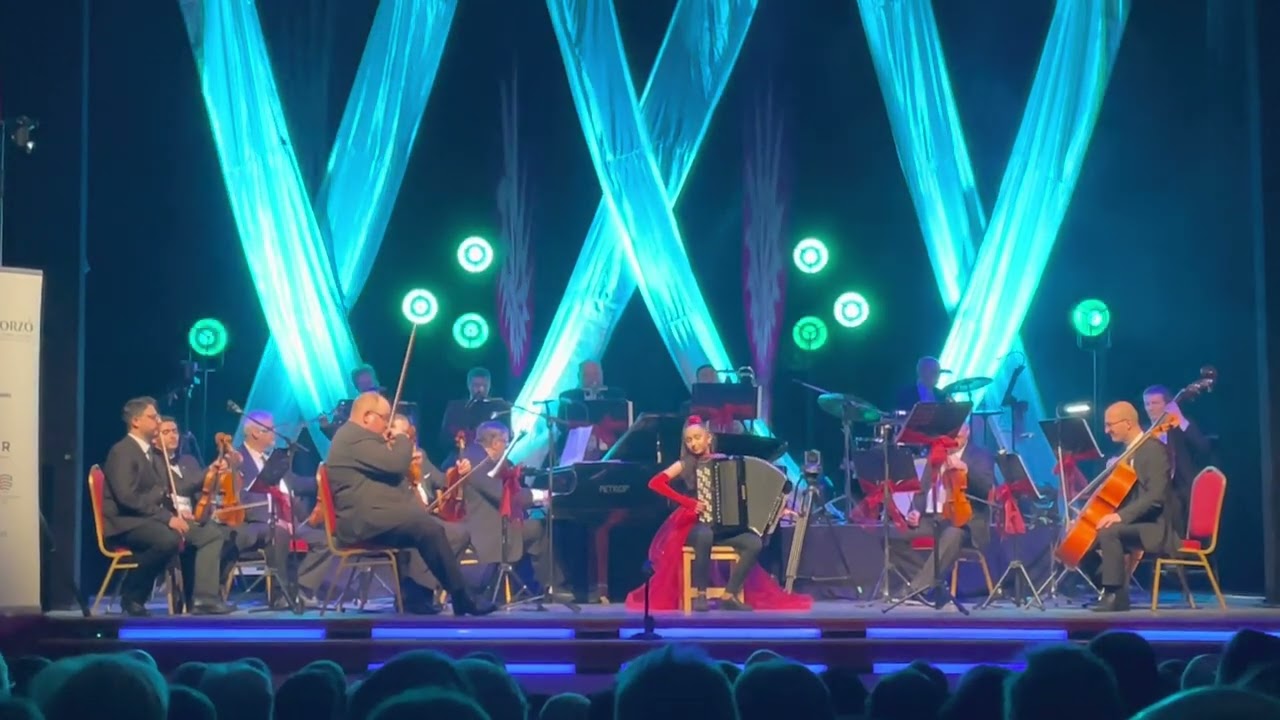Jazmin Rychel  CAMERATA  BUDAPEST -Libertango-Piazzolla