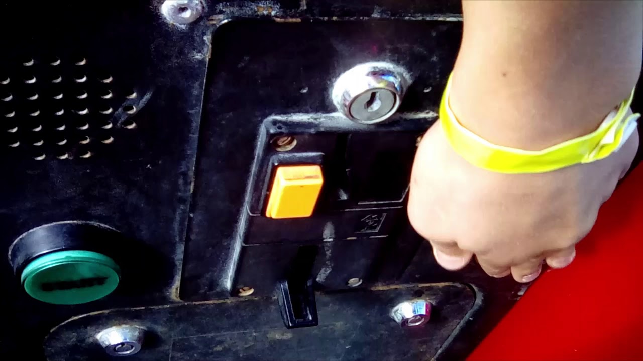 Jolly roger Clifford the big red dog Kiddie ride