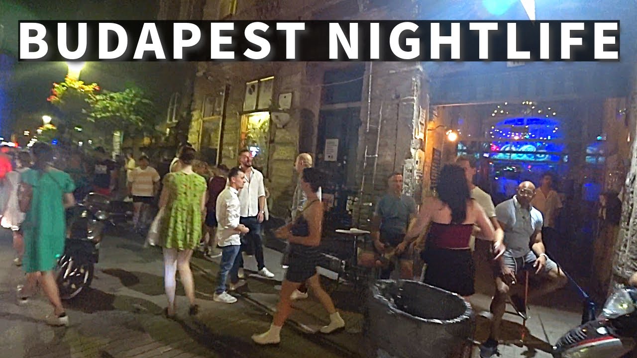Tour Of The Best Budapest Nightlife: Clubs And Ruin Bars