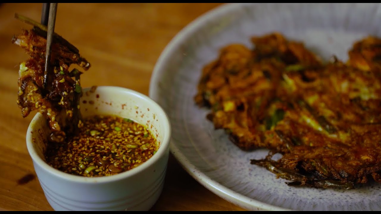 SIMPLY KOREAN: How to make the crispiest ever Kimchi pancake 'KIMCHI JEON' 김치전