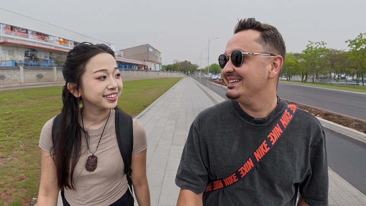 Adevărul despre CHINA spus de o CHINEZOAICĂ (Mahala, Cerșetori, Salarii, Ore de Muncă)