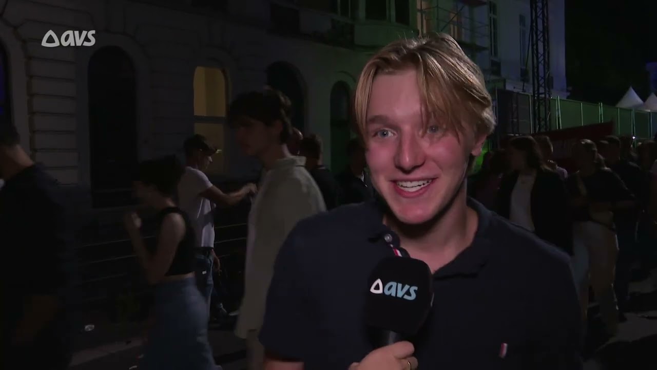 Pommelien Thijs zet Sint-Pietersplein in vuur en vlam