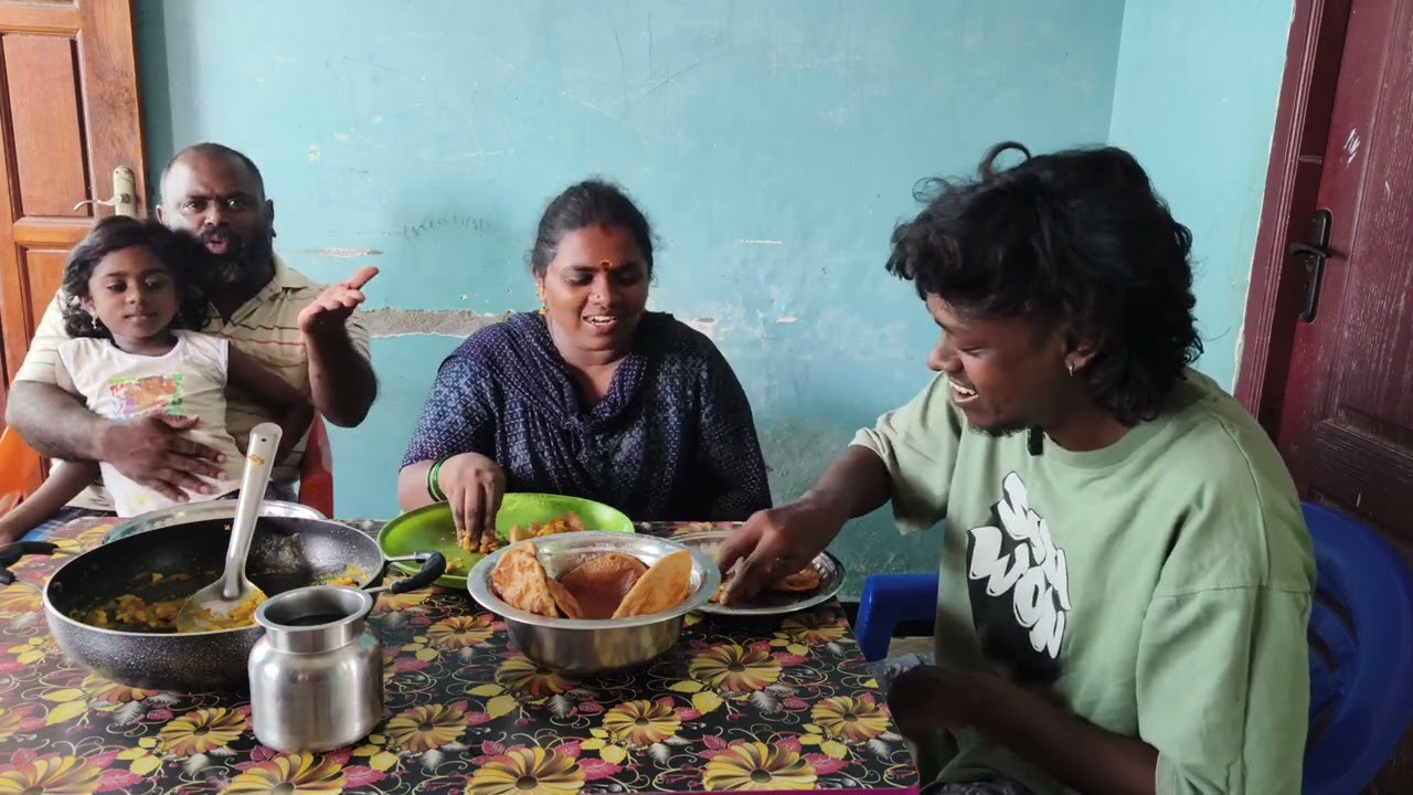 உன் தம்பிக்கு பூரி எனக்கு சாரியா மதுவை பாக்க வச்ச திங்கீறீங்க#trending #tamil #public #fans #family