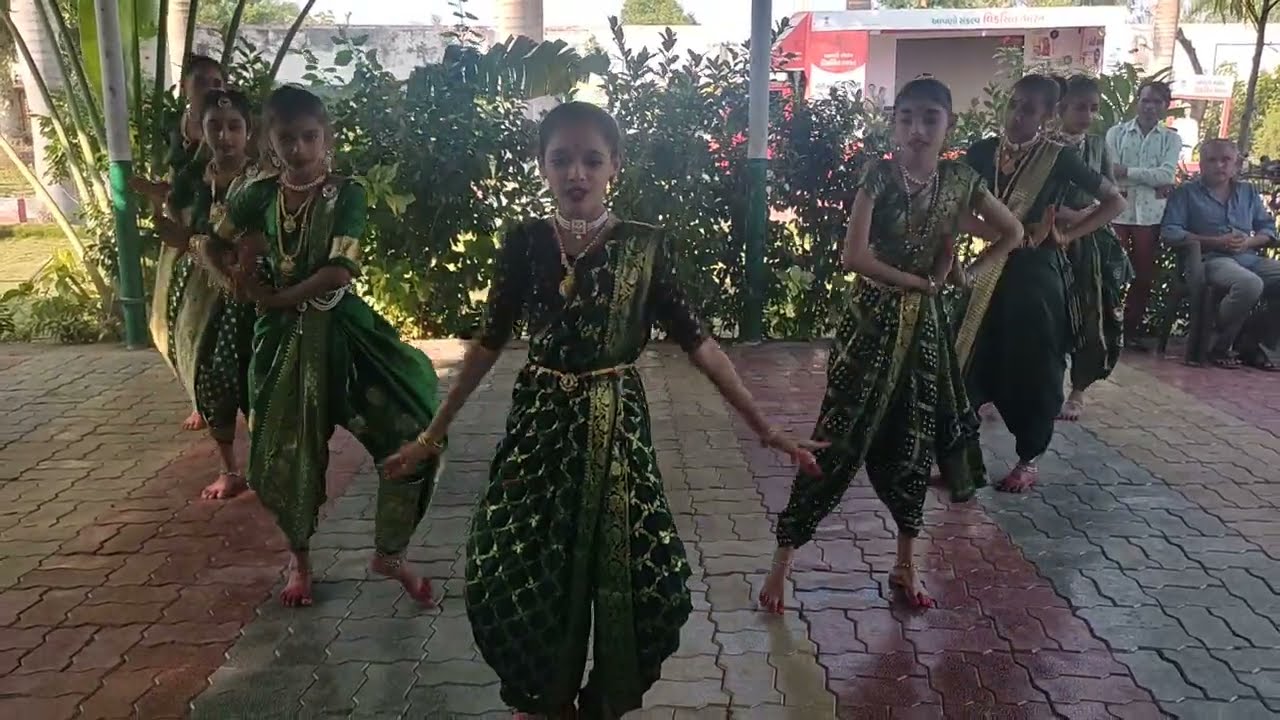 Sanson ki sargam # swagatam song by std 7